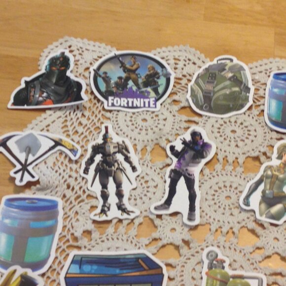 Fortnite stickers for cellphones, laptop, lockers, crafts, scrapbooking - Picture 3 of 6